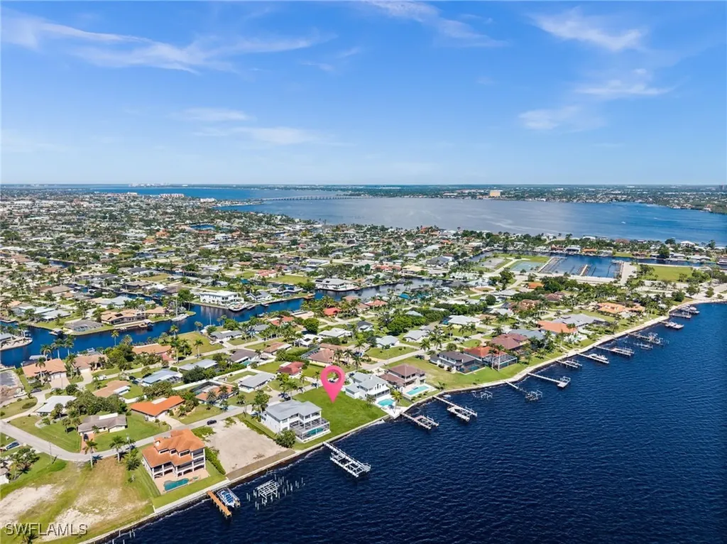 1020 Dolphin Drive Cape Coral FL 33904