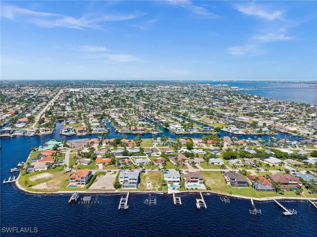 1020 Dolphin Drive Cape Coral FL 33904