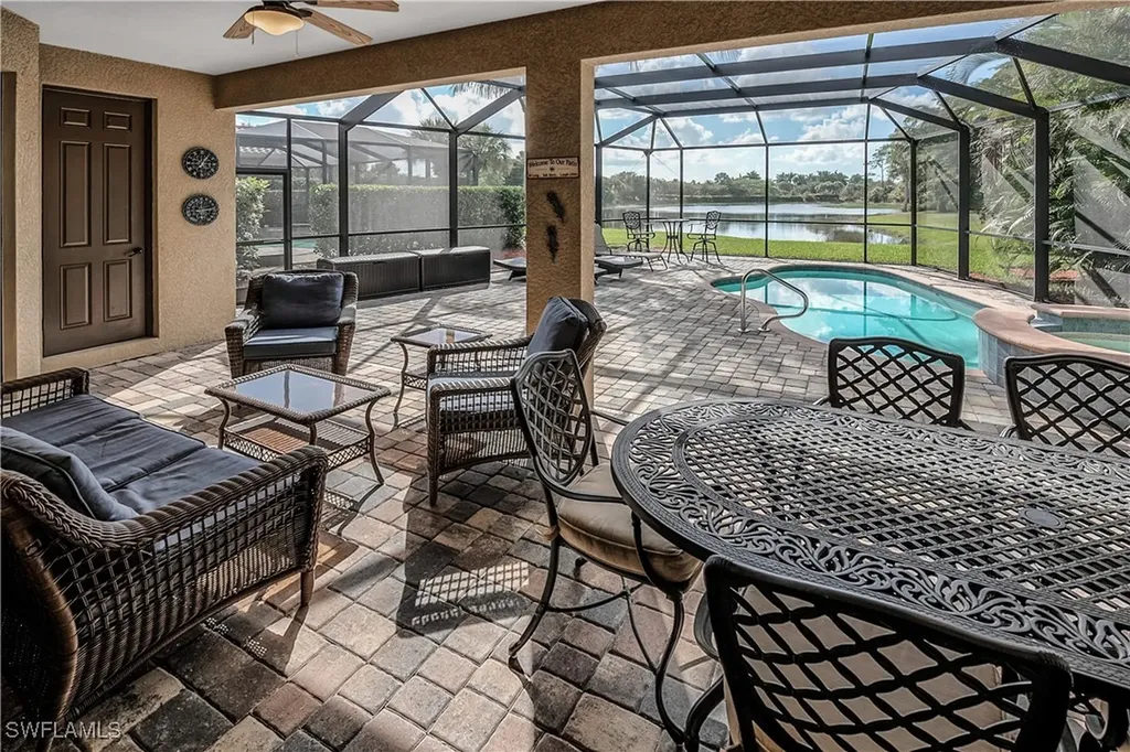 9215 Veneto Lane Naples FL 34113
