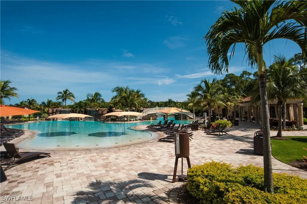 9215 Veneto Lane Naples FL 34113