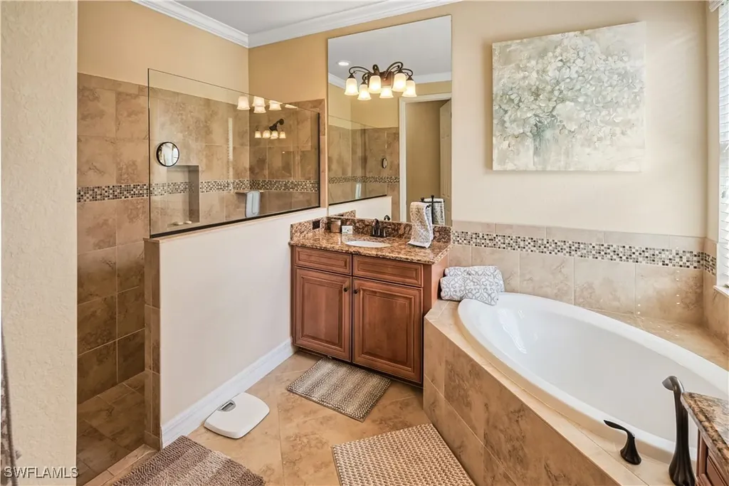 9215 Veneto Lane Naples FL 34113