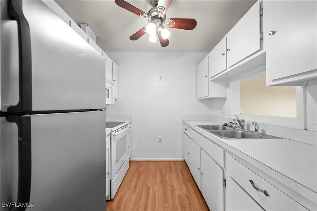 3225 E Riverside Drive Fort Myers FL 33916