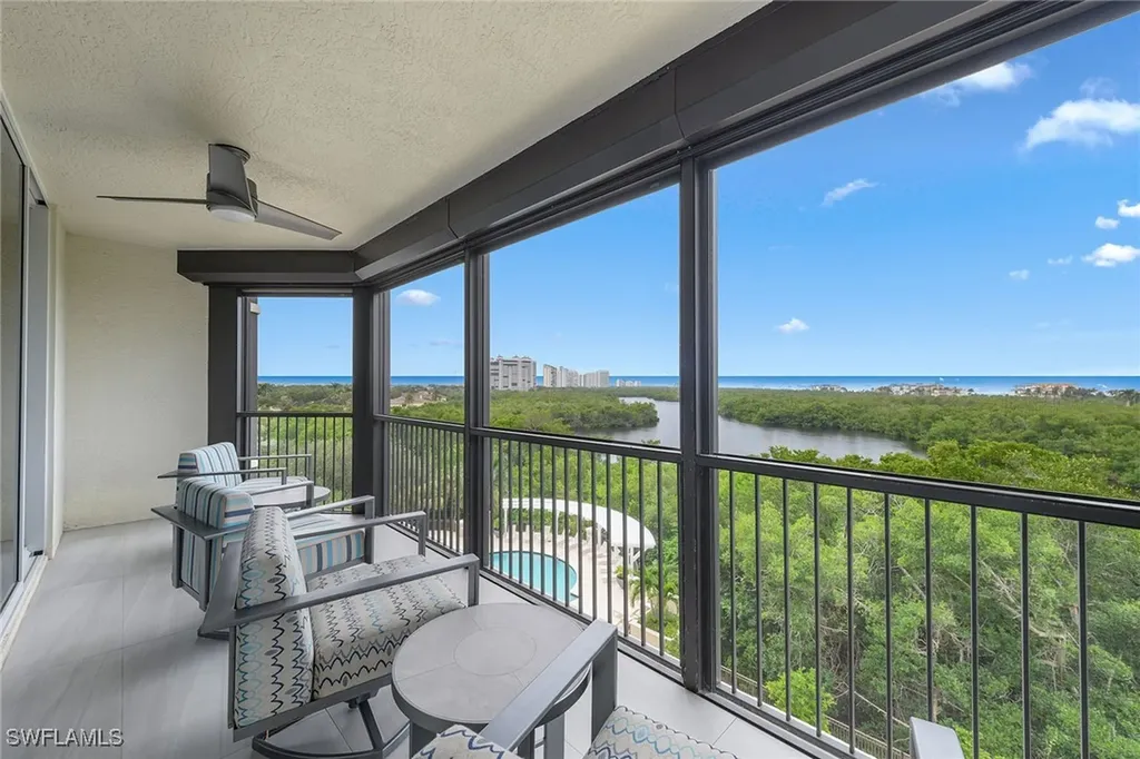 8960 Bay Colony Drive Naples FL 34108