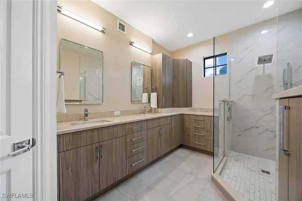 9076 Rialto Street Naples FL 34113