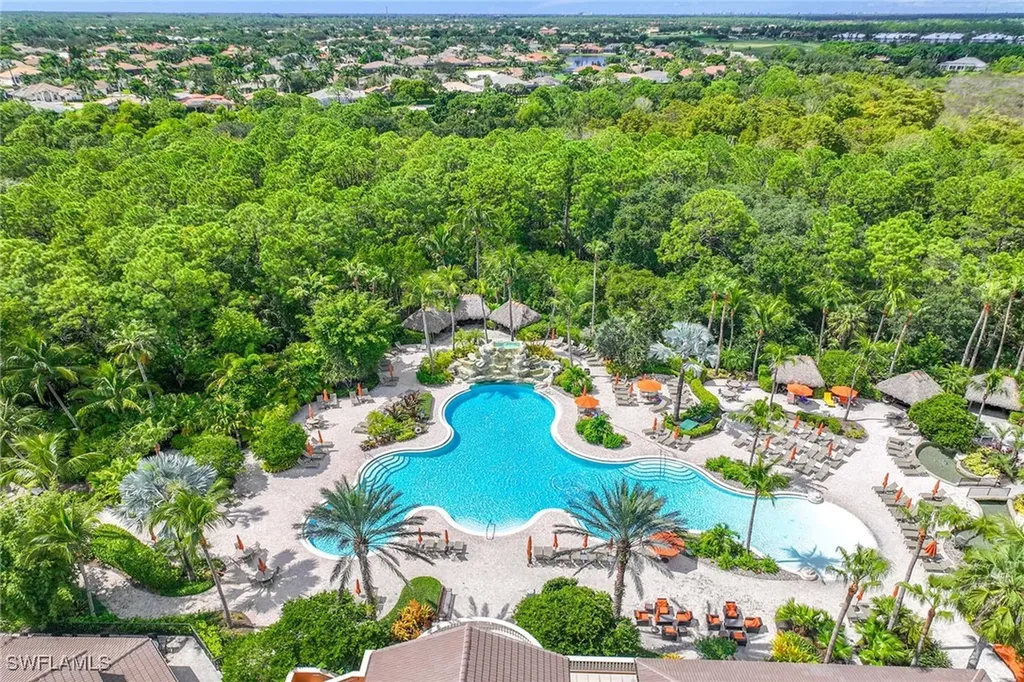 9076 Rialto Street Naples FL 34113