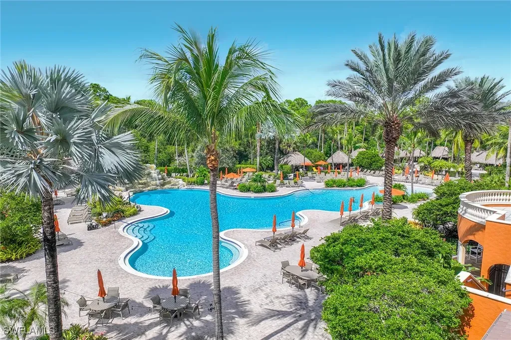 9076 Rialto Street Naples FL 34113