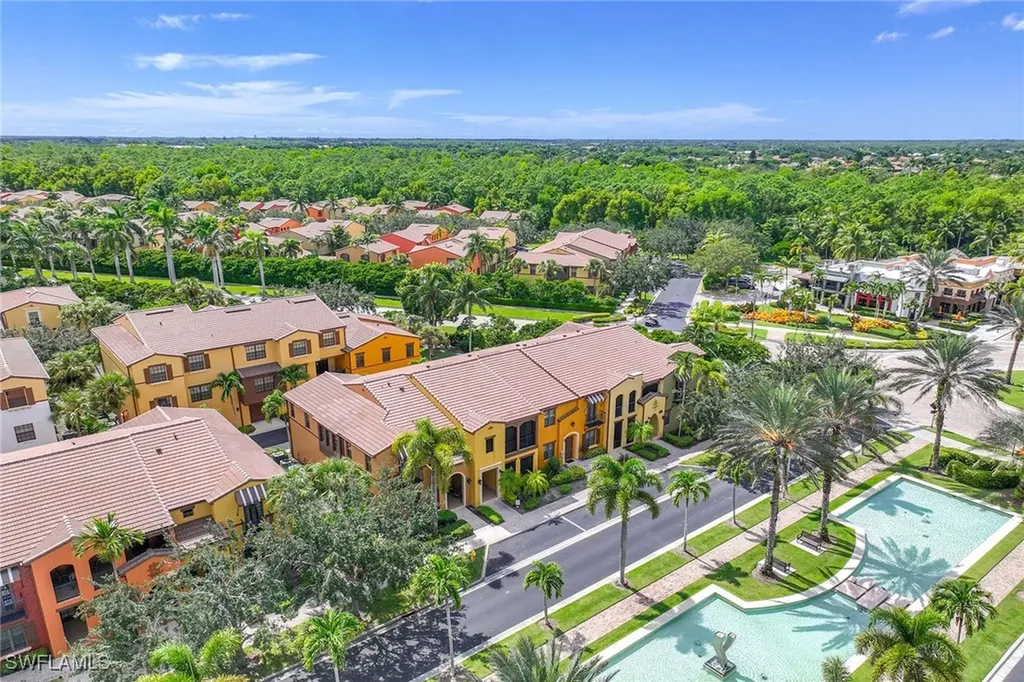 9076 Rialto Street Naples FL 34113