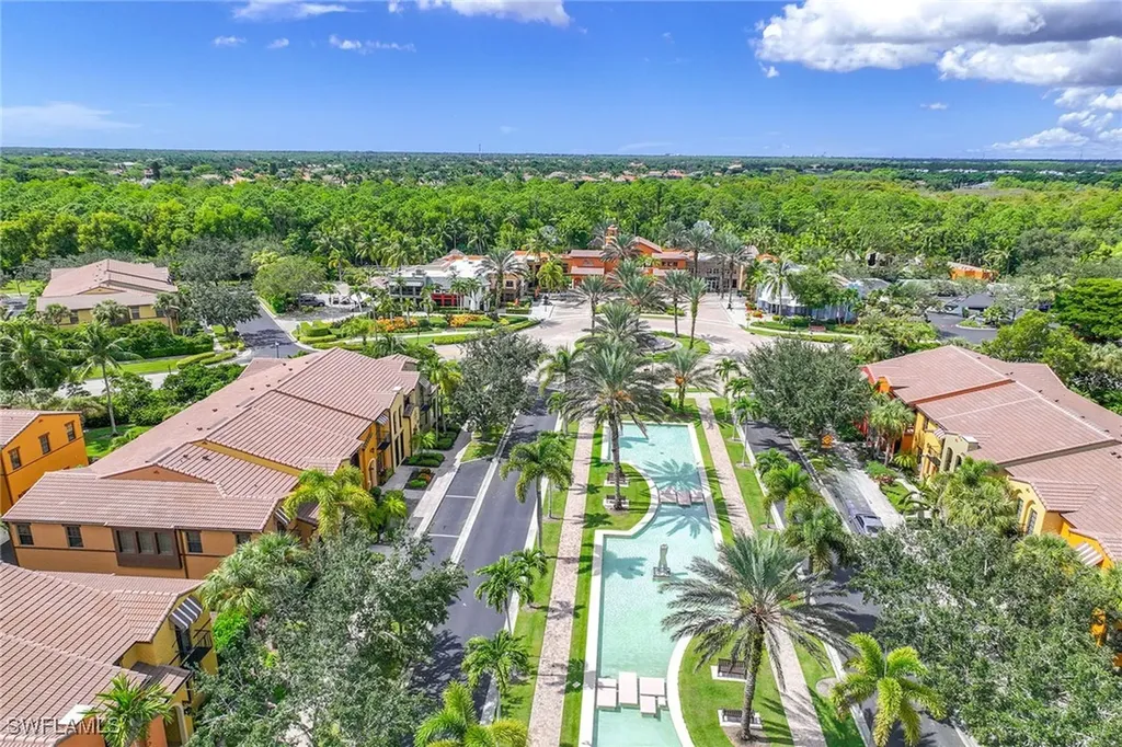 9076 Rialto Street Naples FL 34113