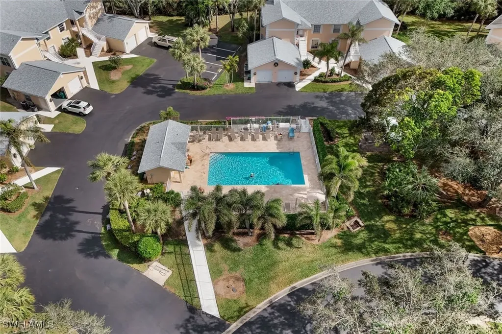 774 Wiggins Lake Drive Naples FL 34110