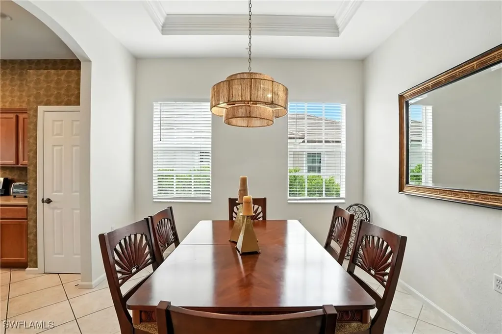 10080 Valiant Court Miromar Lakes FL 33913