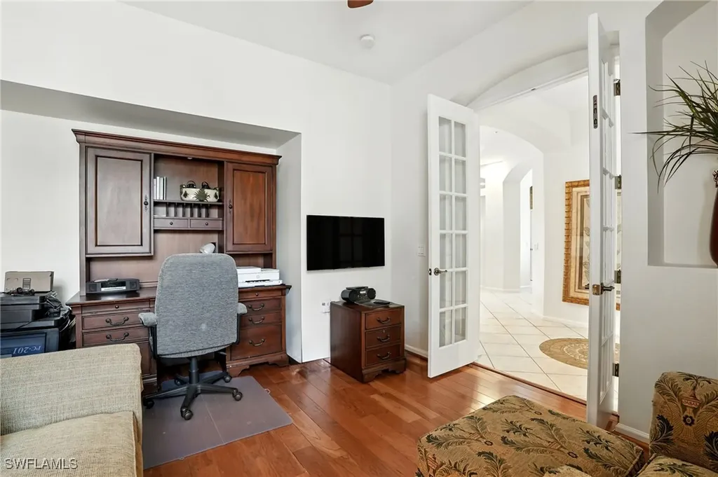10080 Valiant Court Miromar Lakes FL 33913