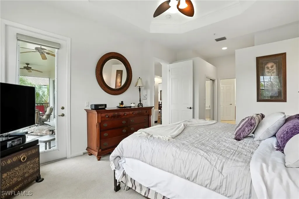 10080 Valiant Court Miromar Lakes FL 33913