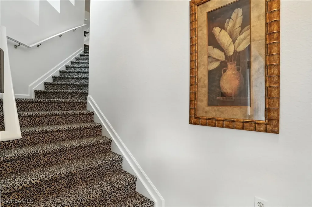10080 Valiant Court Miromar Lakes FL 33913
