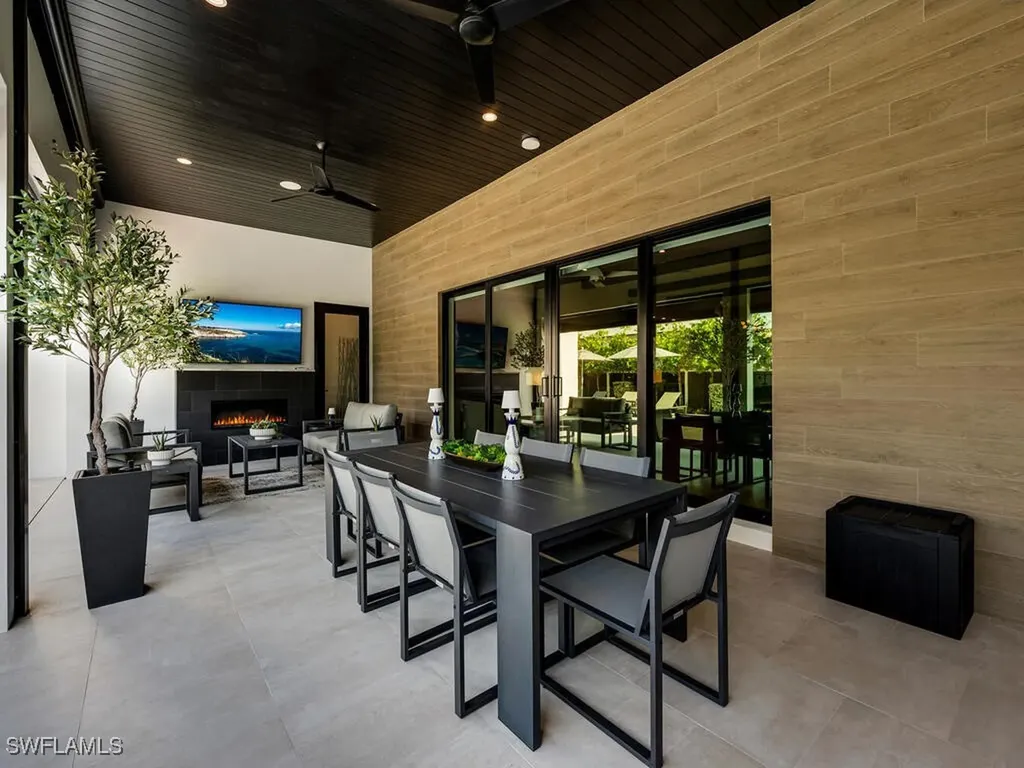 1251 Creech Road Naples FL 34103