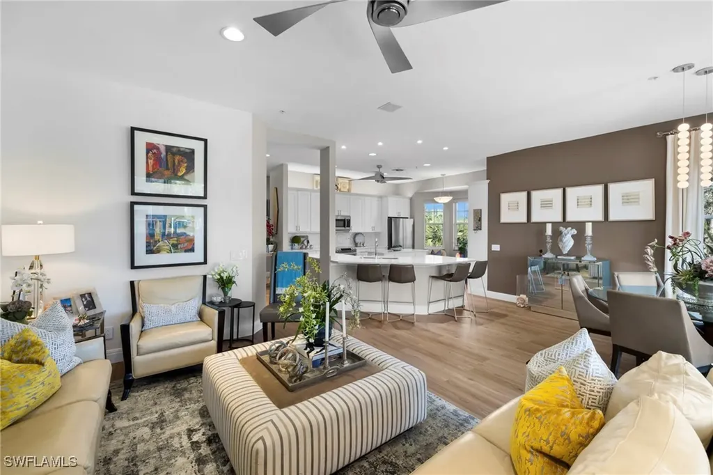 5060 Yacht Harbor Circle Naples FL 34112