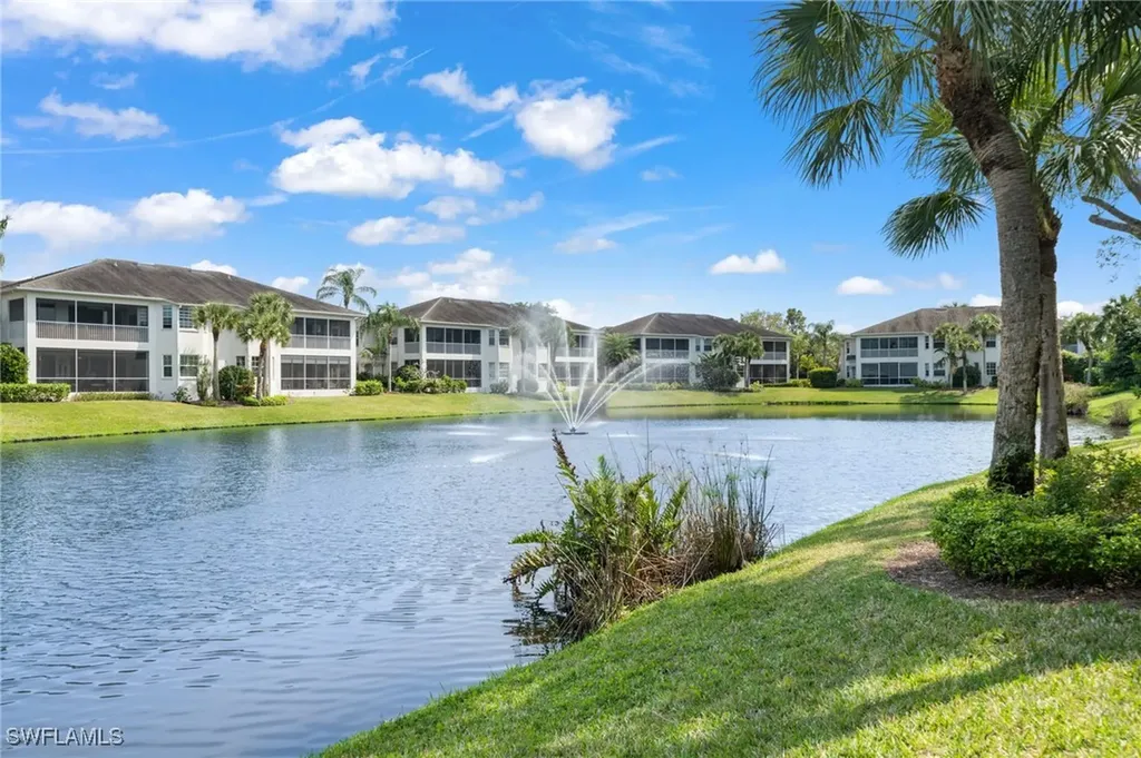 5060 Yacht Harbor Circle Naples FL 34112