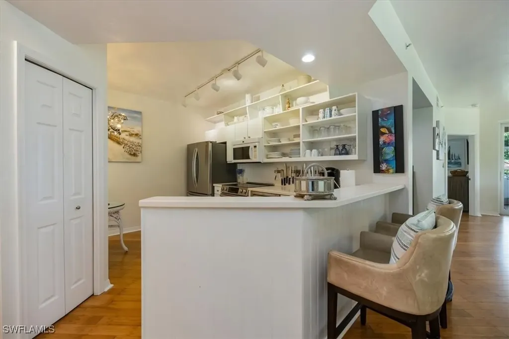 545 11th Avenue S Naples FL 34102