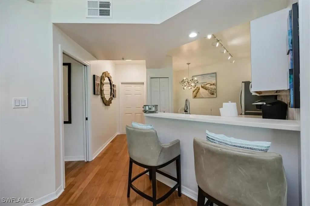 545 11th Avenue S Naples FL 34102