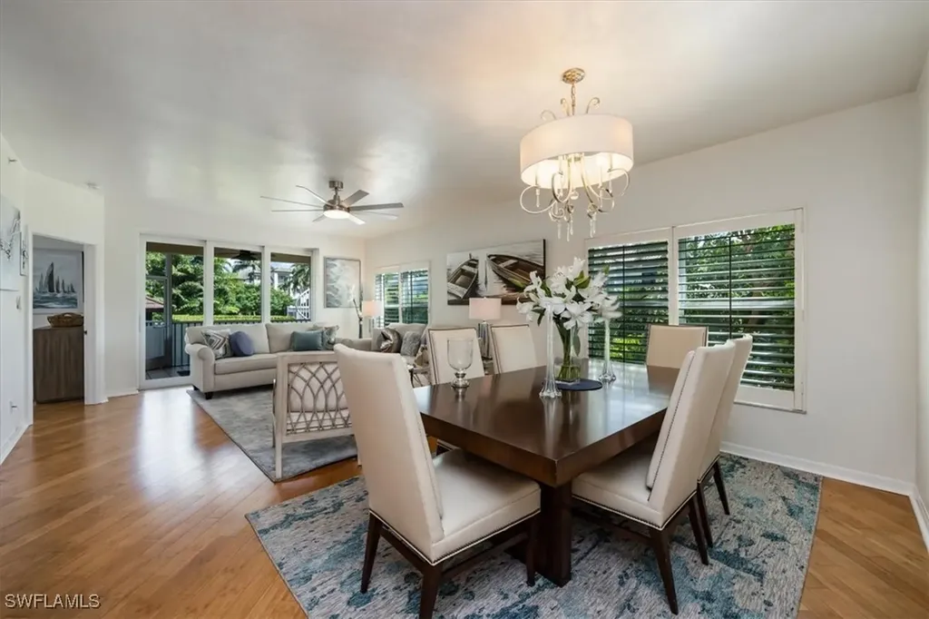 545 11th Avenue S Naples FL 34102