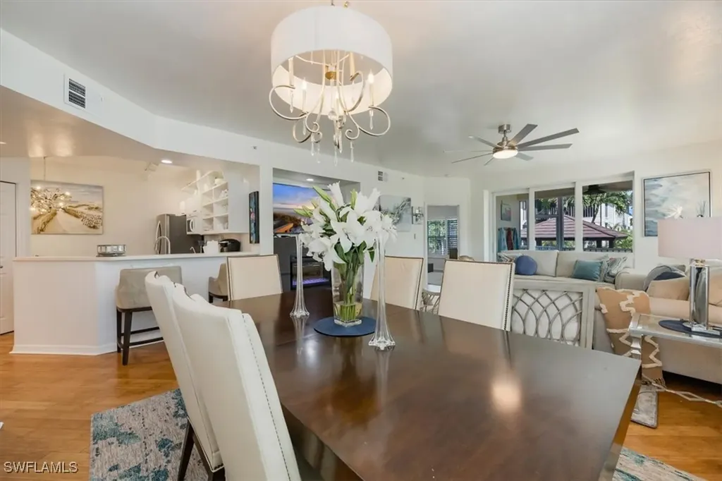 545 11th Avenue S Naples FL 34102