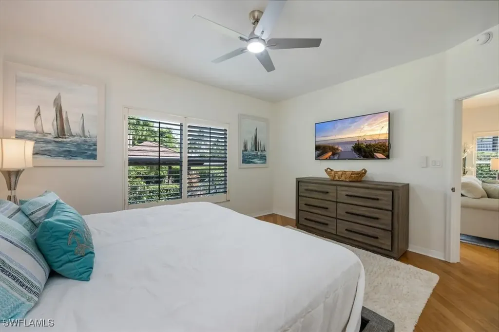 545 11th Avenue S Naples FL 34102