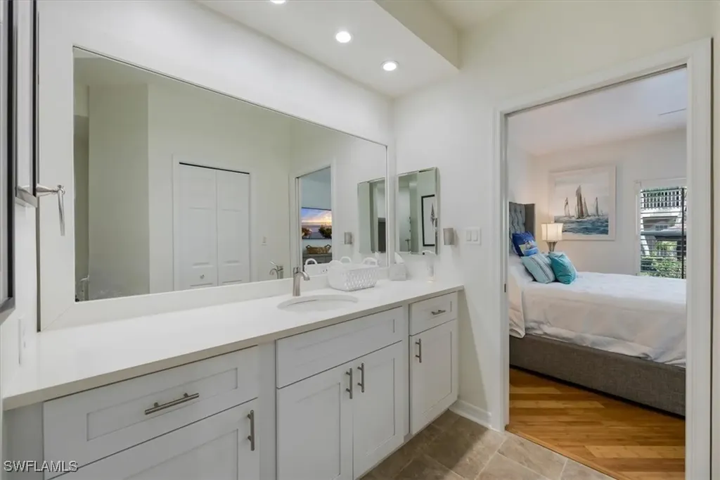 545 11th Avenue S Naples FL 34102