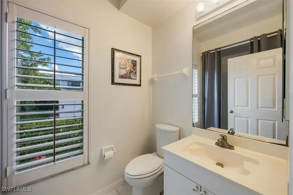 545 11th Avenue S Naples FL 34102