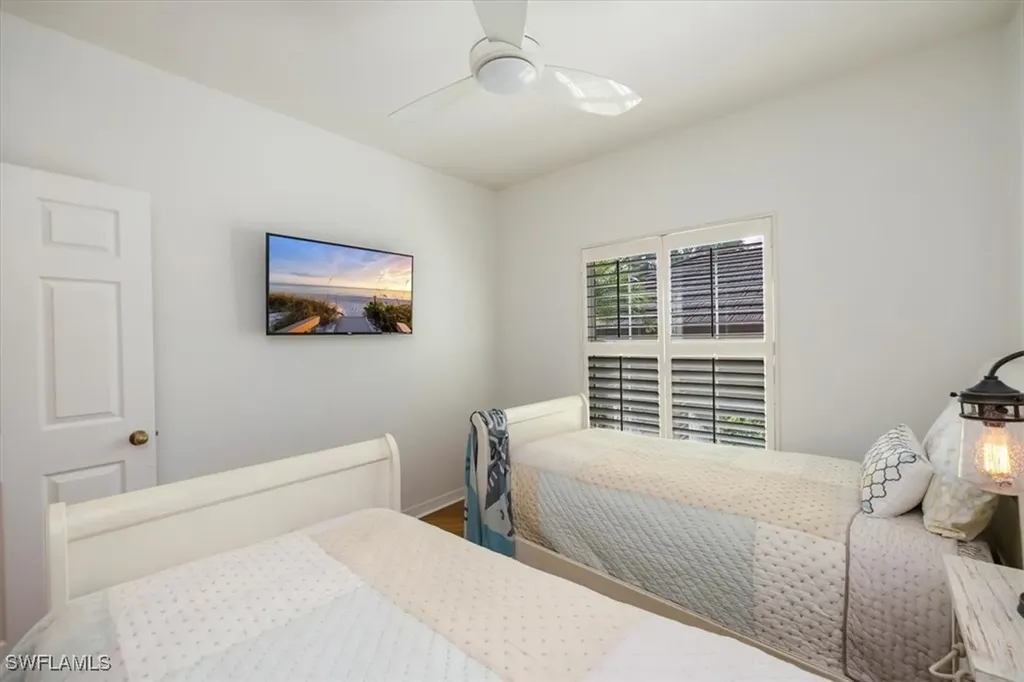 545 11th Avenue S Naples FL 34102