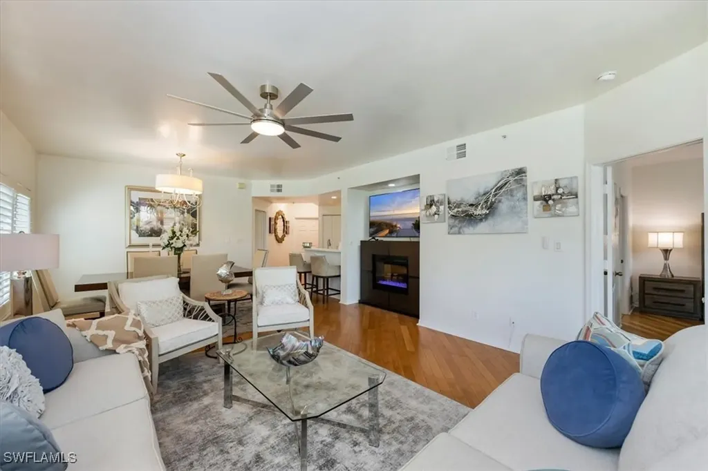 545 11th Avenue S Naples FL 34102