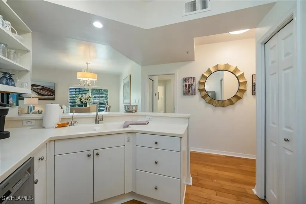 545 11th Avenue S Naples FL 34102