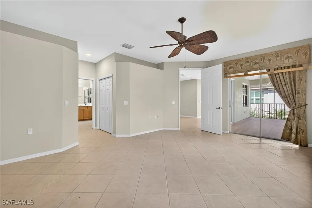 3962 Bishopwood Court W Naples FL 34114