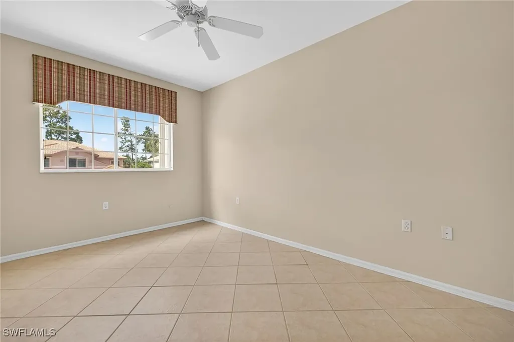 3962 Bishopwood Court W Naples FL 34114