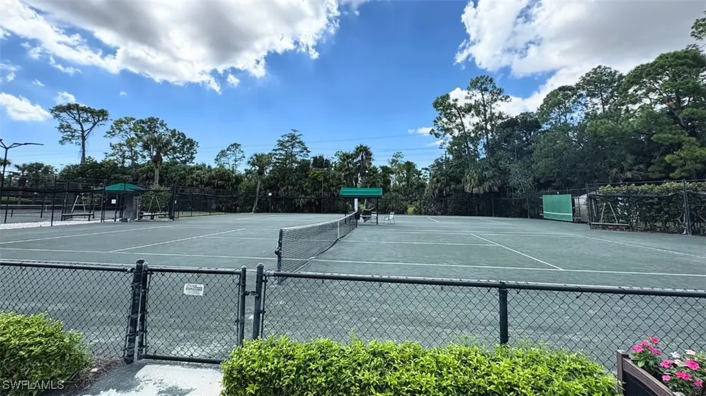 3962 Bishopwood Court W Naples FL 34114