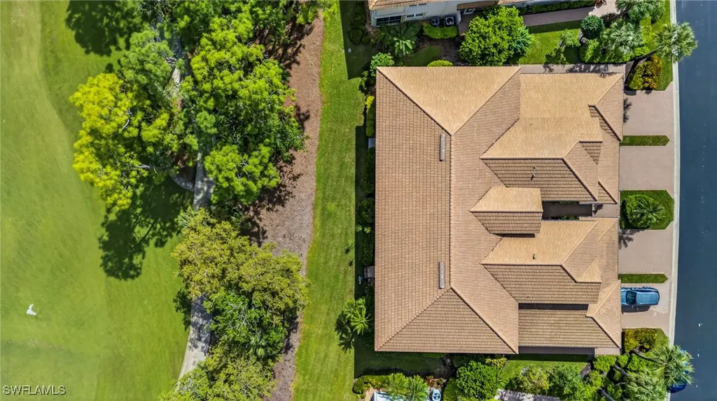 3962 Bishopwood Court W Naples FL 34114