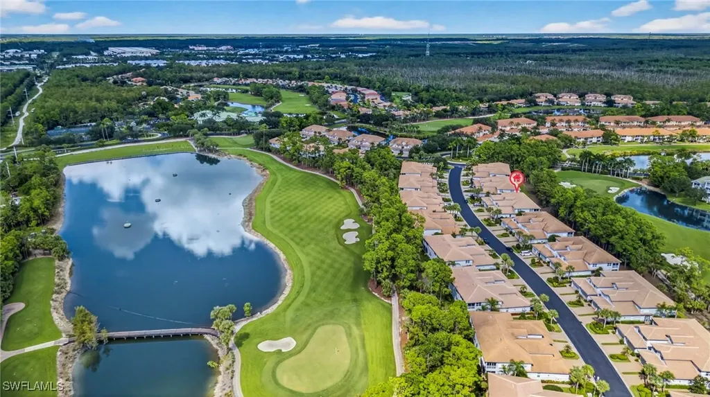 3962 Bishopwood Court W Naples FL 34114