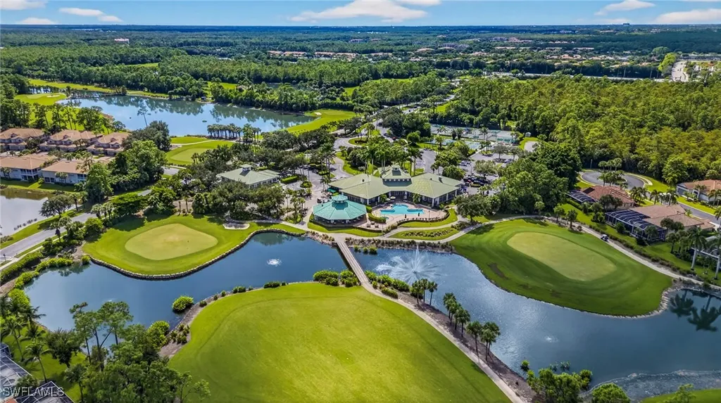 3962 Bishopwood Court W Naples FL 34114