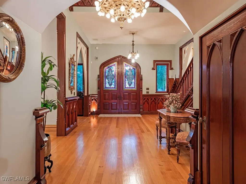 730 21st Avenue S Naples FL 34102