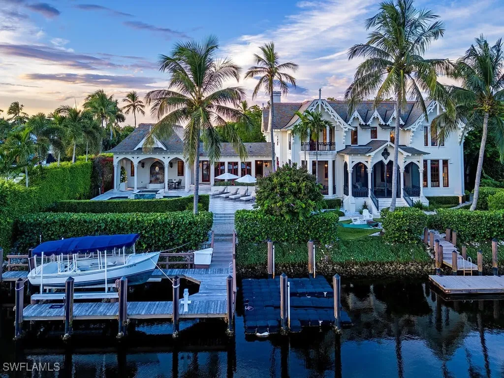 730 21st Avenue S Naples FL 34102