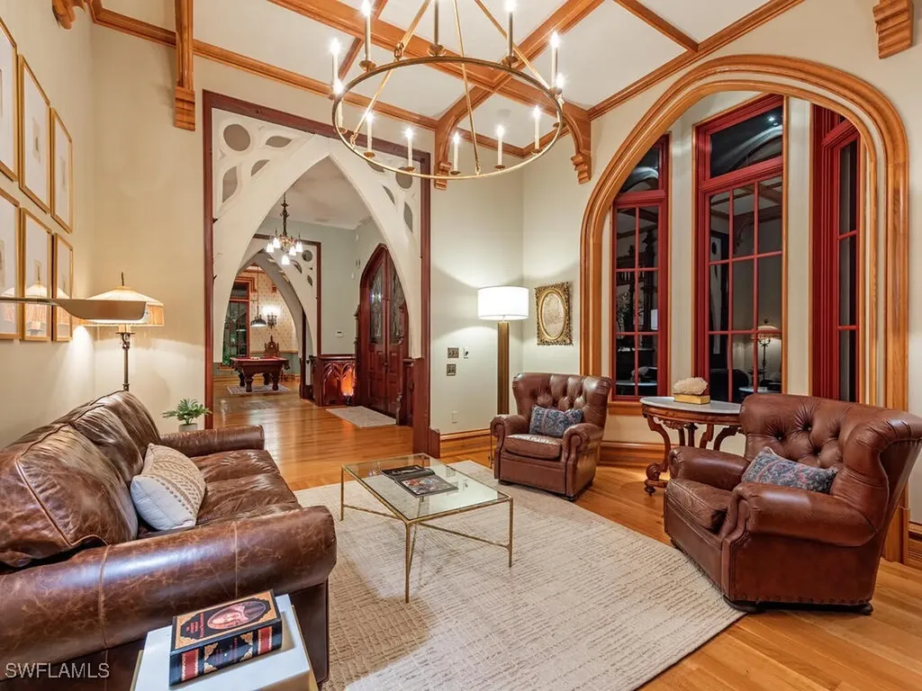 730 21st Avenue S Naples FL 34102