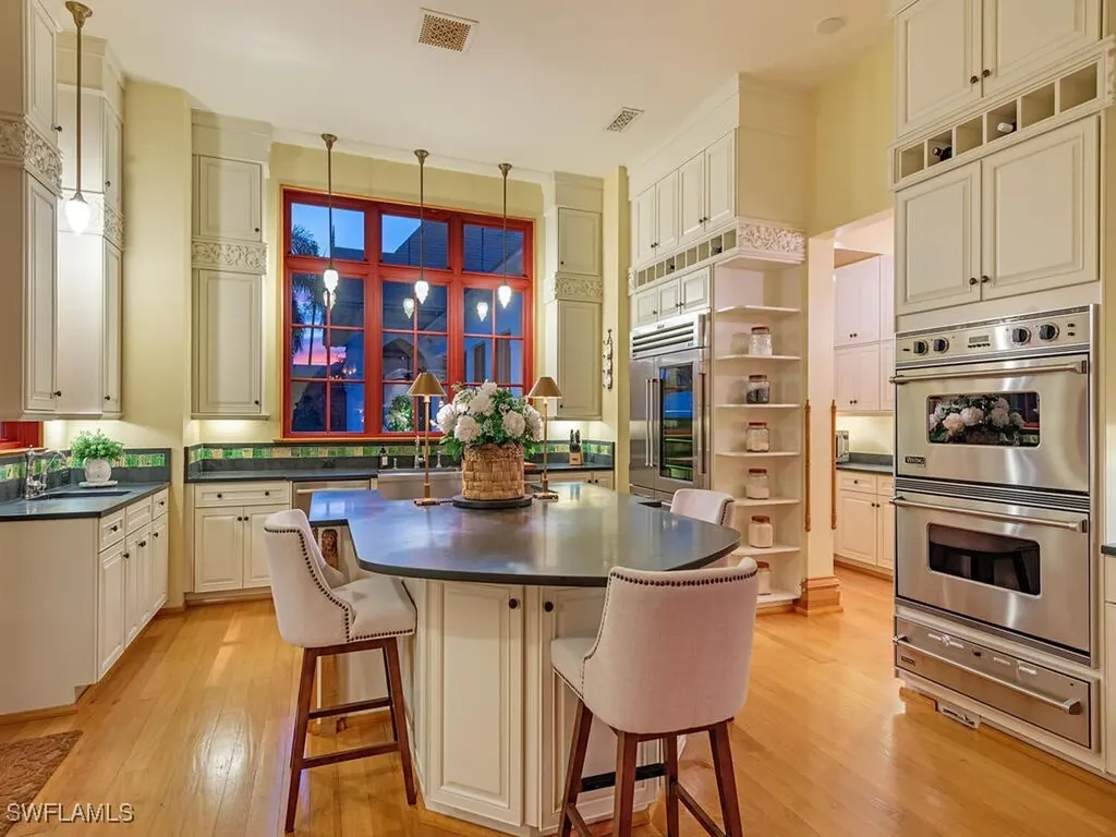 730 21st Avenue S Naples FL 34102