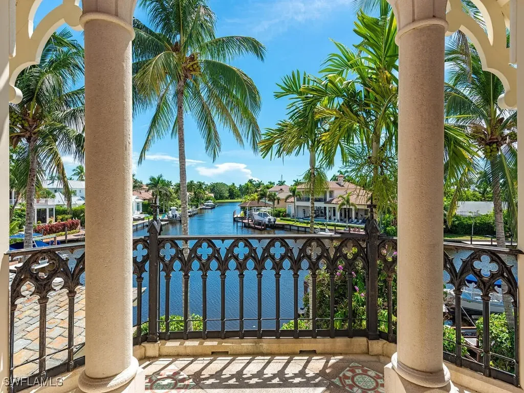 730 21st Avenue S Naples FL 34102