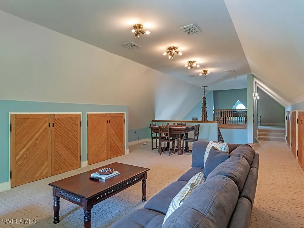 730 21st Avenue S Naples FL 34102
