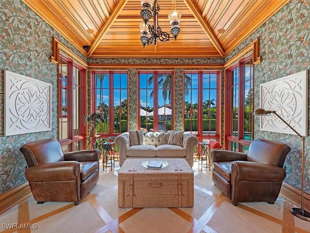 730 21st Avenue S Naples FL 34102