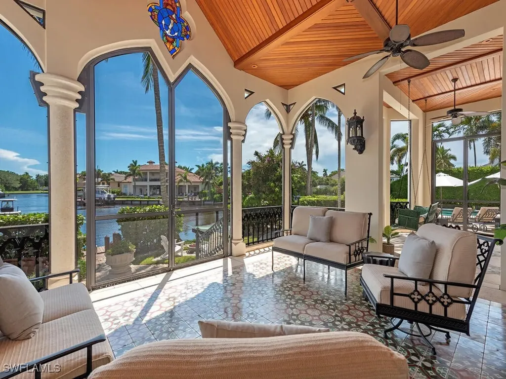 730 21st Avenue S Naples FL 34102