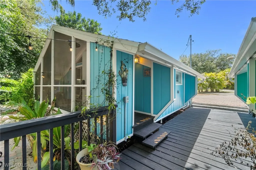 11747/749 Dean Street Bonita Springs FL 34135
