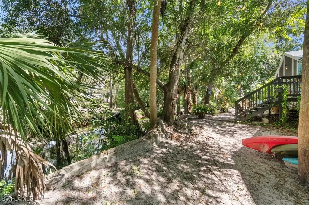 11747/749 Dean Street Bonita Springs FL 34135