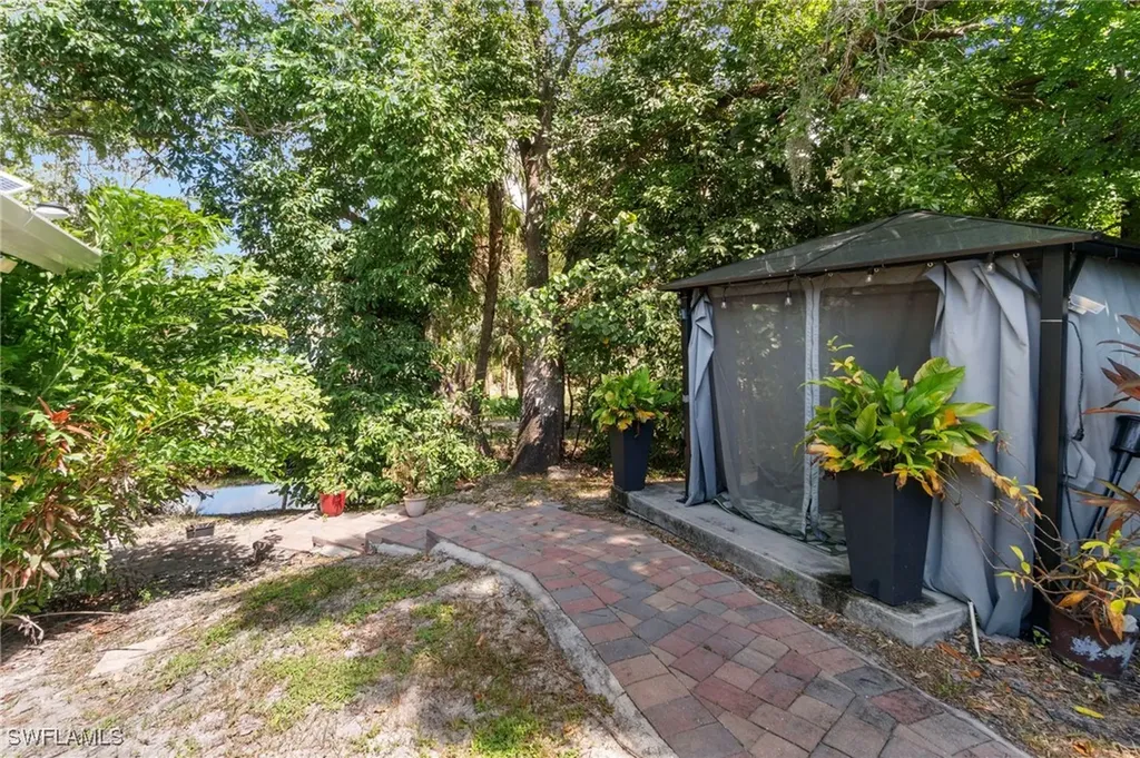 11747/749 Dean Street Bonita Springs FL 34135