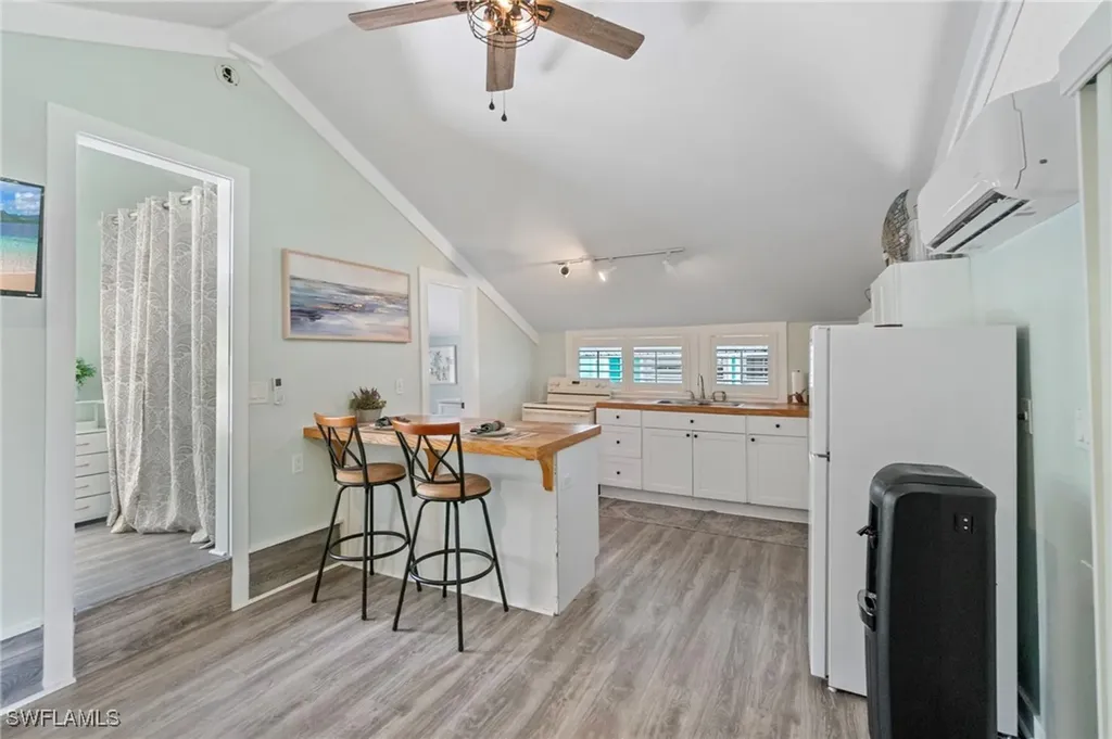 11747/749 Dean Street Bonita Springs FL 34135