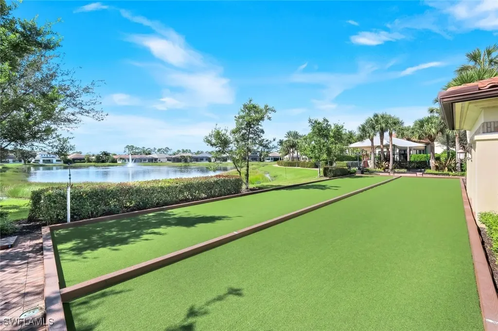 9445 Glenforest Drive Naples FL 34120