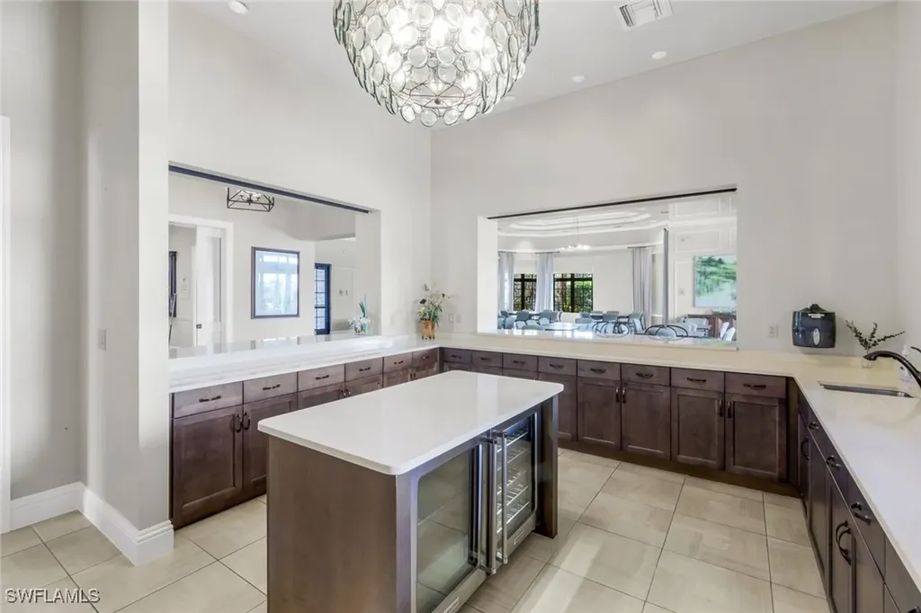 9445 Glenforest Drive Naples FL 34120